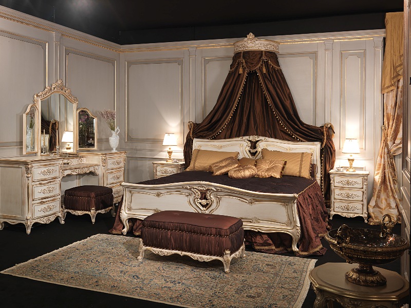 Luxury Classic bedroom Louis XVI