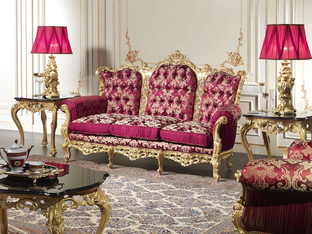 Роскошный диван в стиле барокко