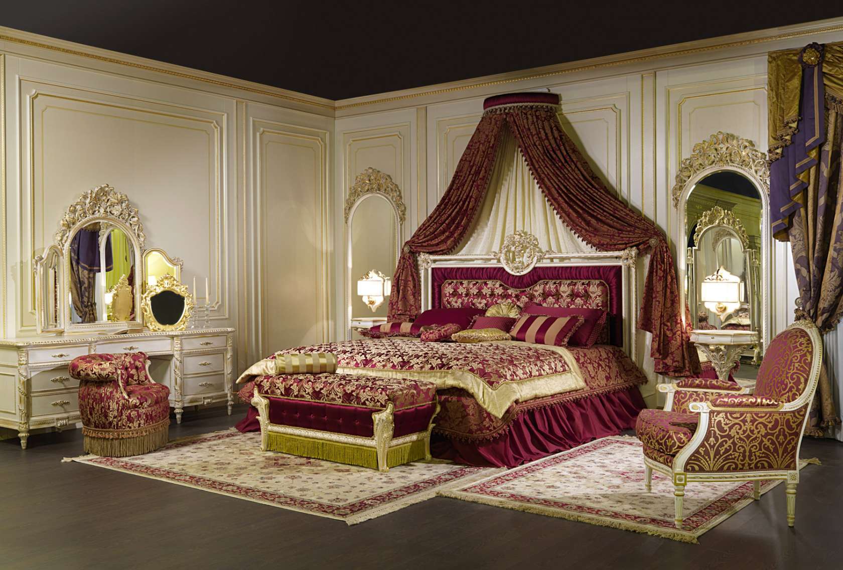Luxury bedroom with mural baldachin | Vimercati Classic Furniture
