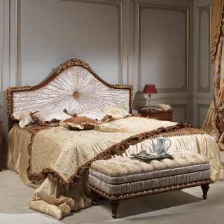 Classic bedroom Louvre, wooden bed with gold leaf, night table and capitonné bench