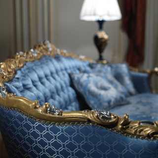 Luxury classic sofa carved and gilded, classic collection Living Room Eighteenth Century