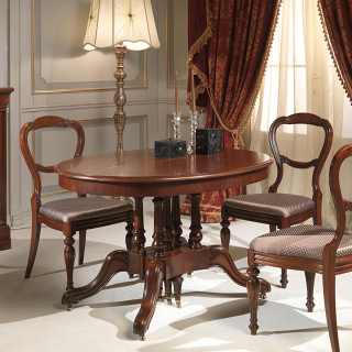 Round extendable table classic style in walnut length up to over two meters and a half 