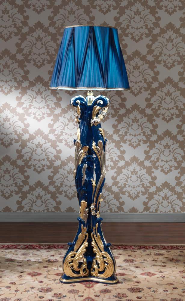Floor lamp in Italian Baroque style