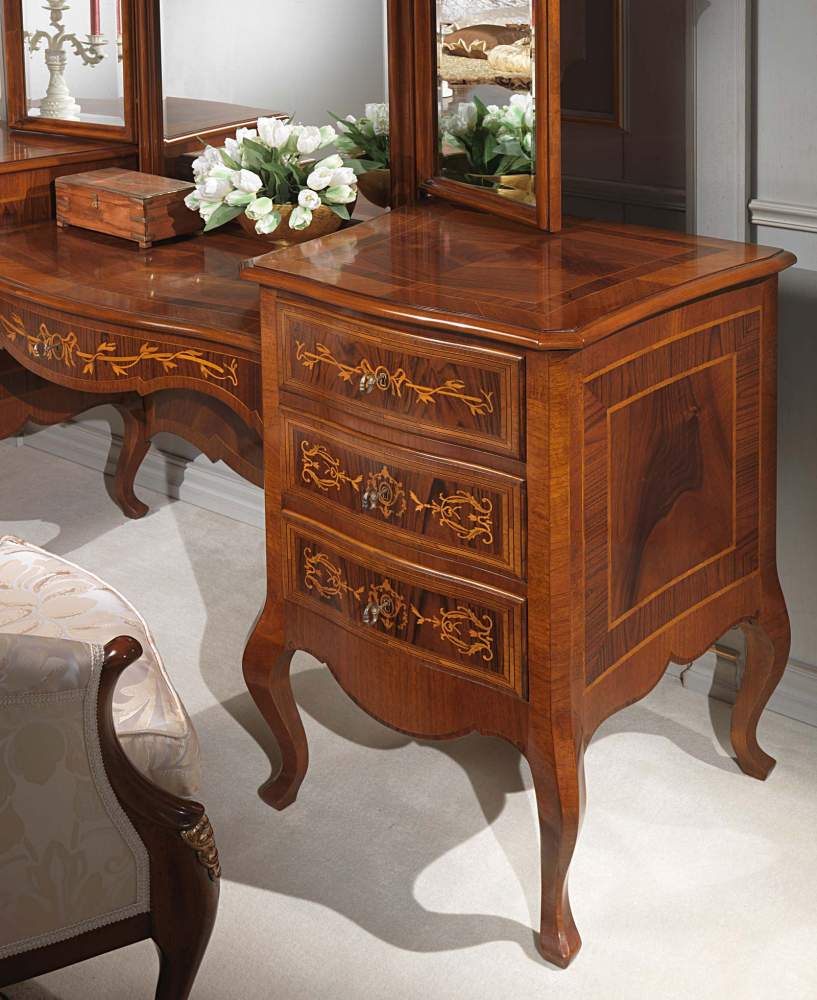 Classic Louvre bedroom, inlaid dressing table
