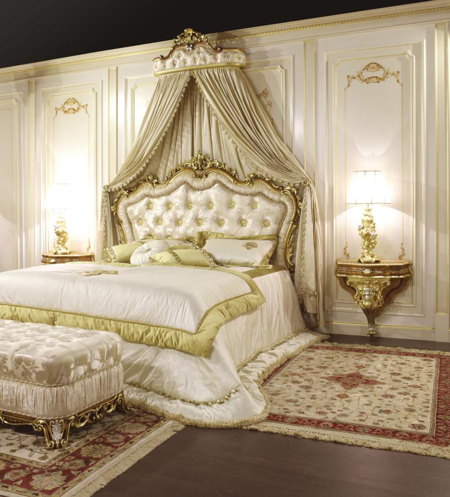Baroque bed in classic style art. 2013