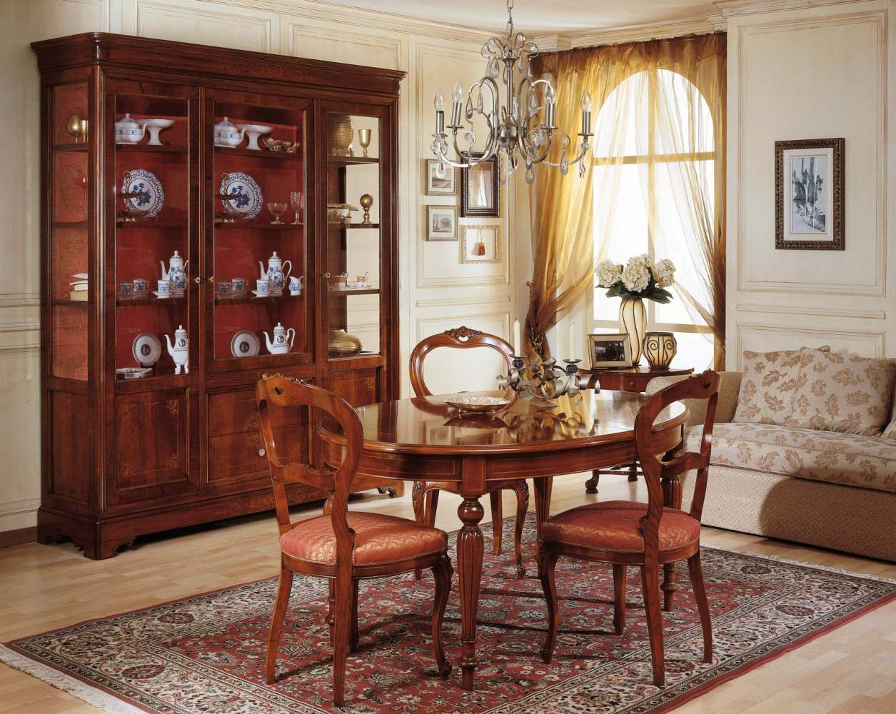 Dining room french with oval table 